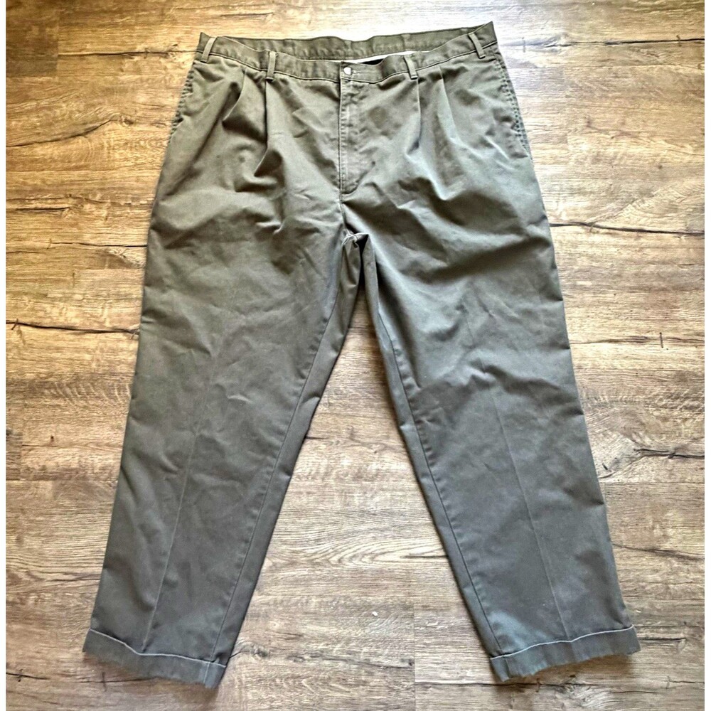 Cabela's Khakis Pants Mens 44x30 Green Pleated Classic Fit Cotton Straight